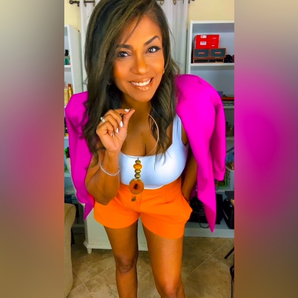Hey Dolls! Follow me on TikTok @ericaperkins for outfit styling looks! 💋